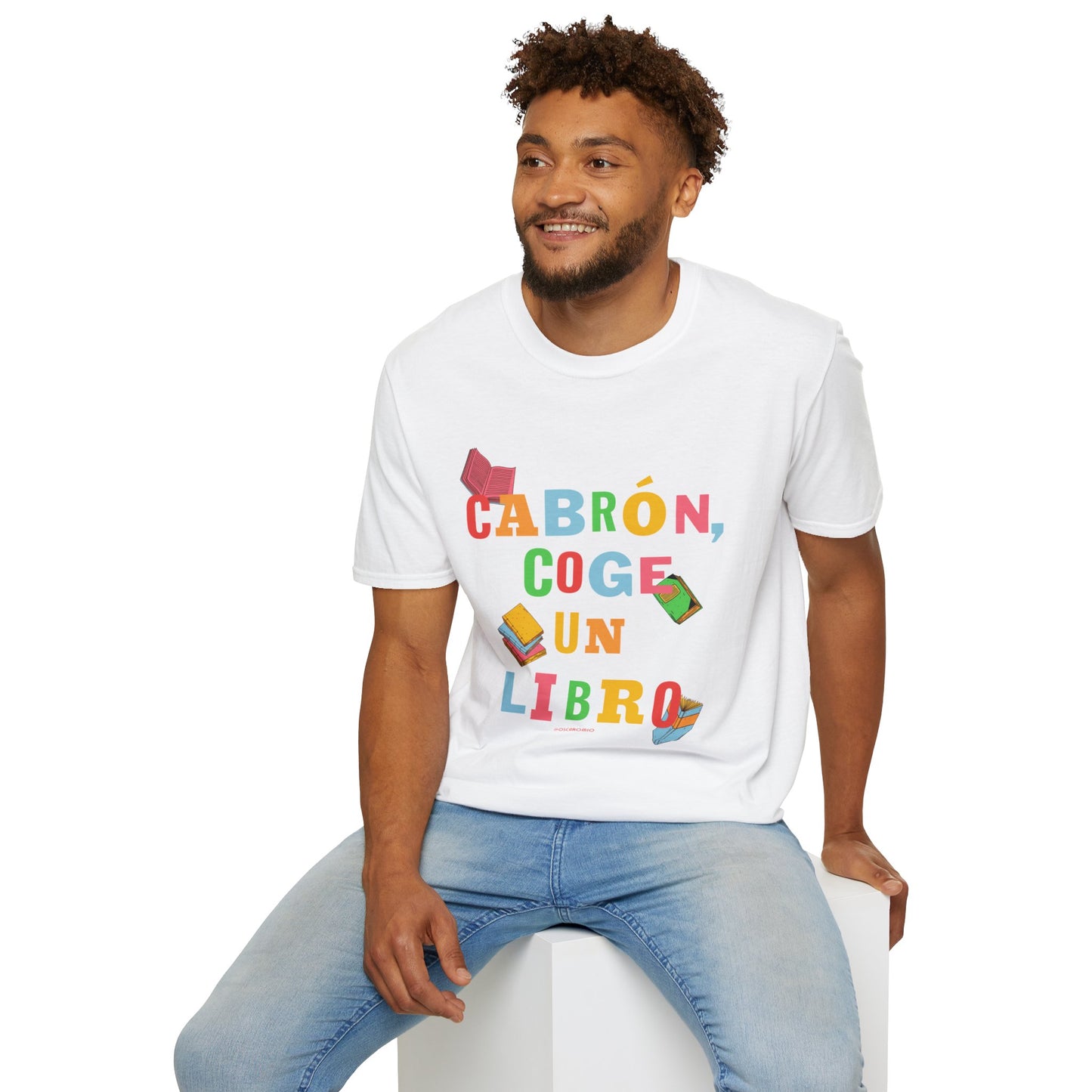 Cabrón coge un libro - T-Shirt